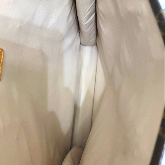 💖Authentic 💖Louis vuitton Monogram Sac Plat - Picture 5 of 12